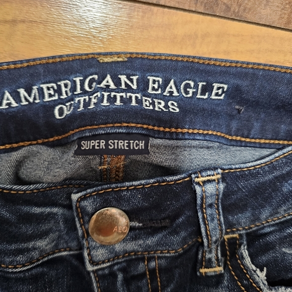 American Eagle Outfitters Dark Blue Distressed Jeans - Picture 2 of 4